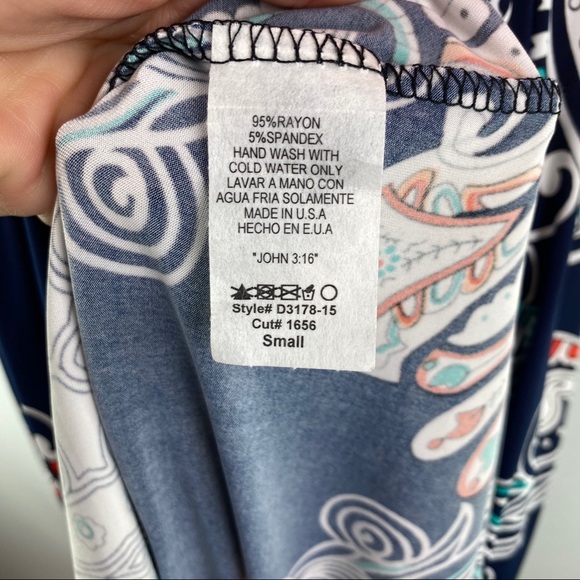 Beautiful Maxi Dress - Picture 7 of 7